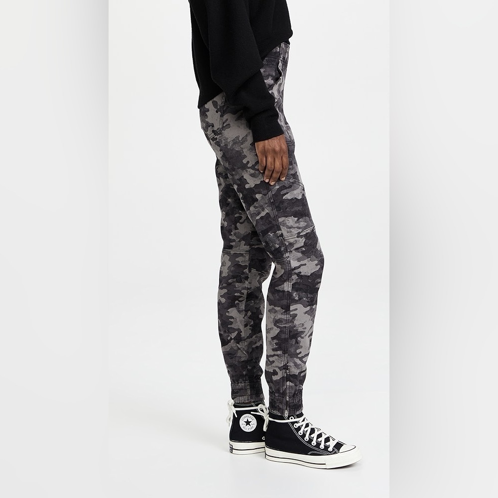 Spanx Stretch Twill Cargo Zip Ankle Joggers | Blackwash Camo Print | Small